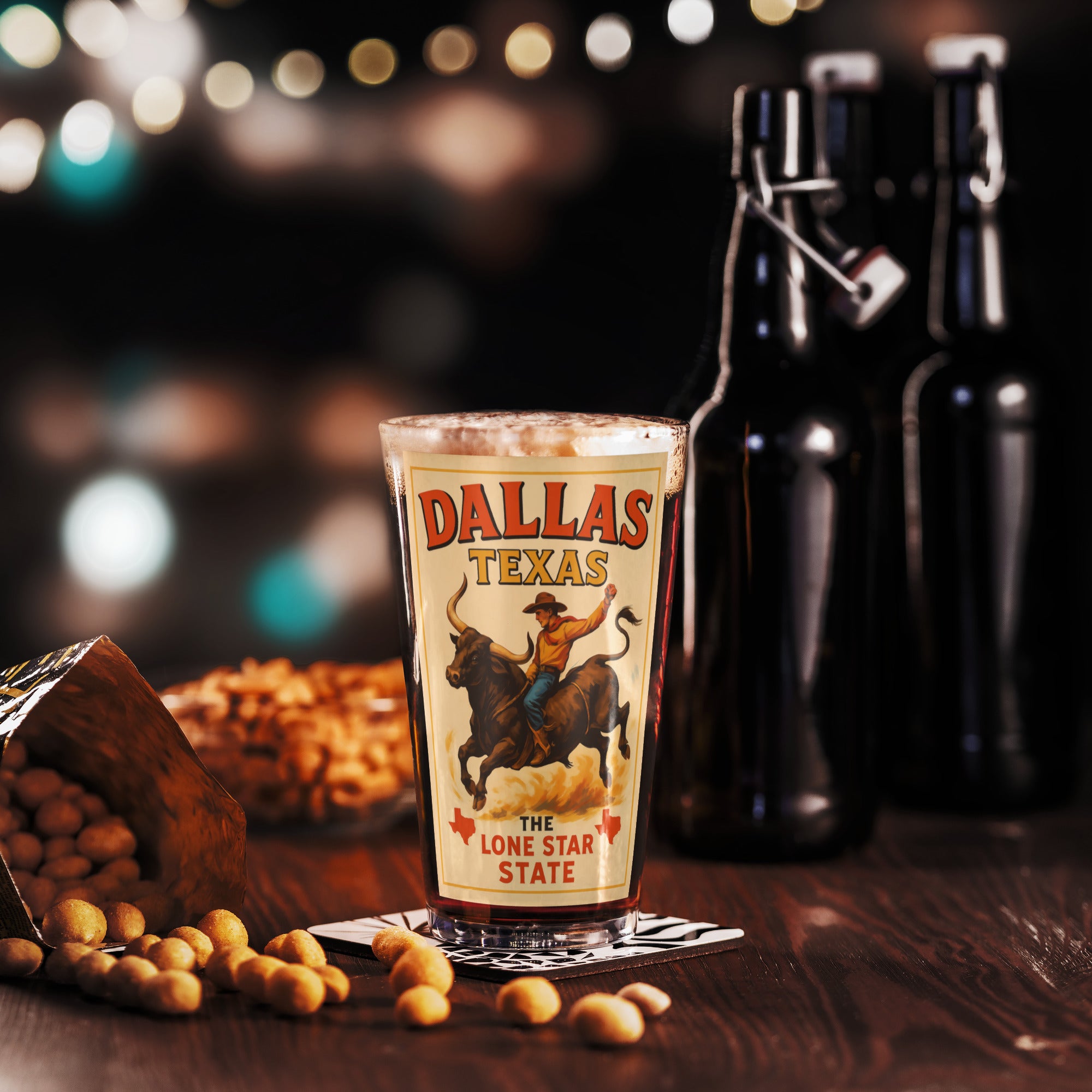 Vintage Dallas, Texas pint glass featuring a cowboy on a bronco, embodying Lone Star State rodeo culture.